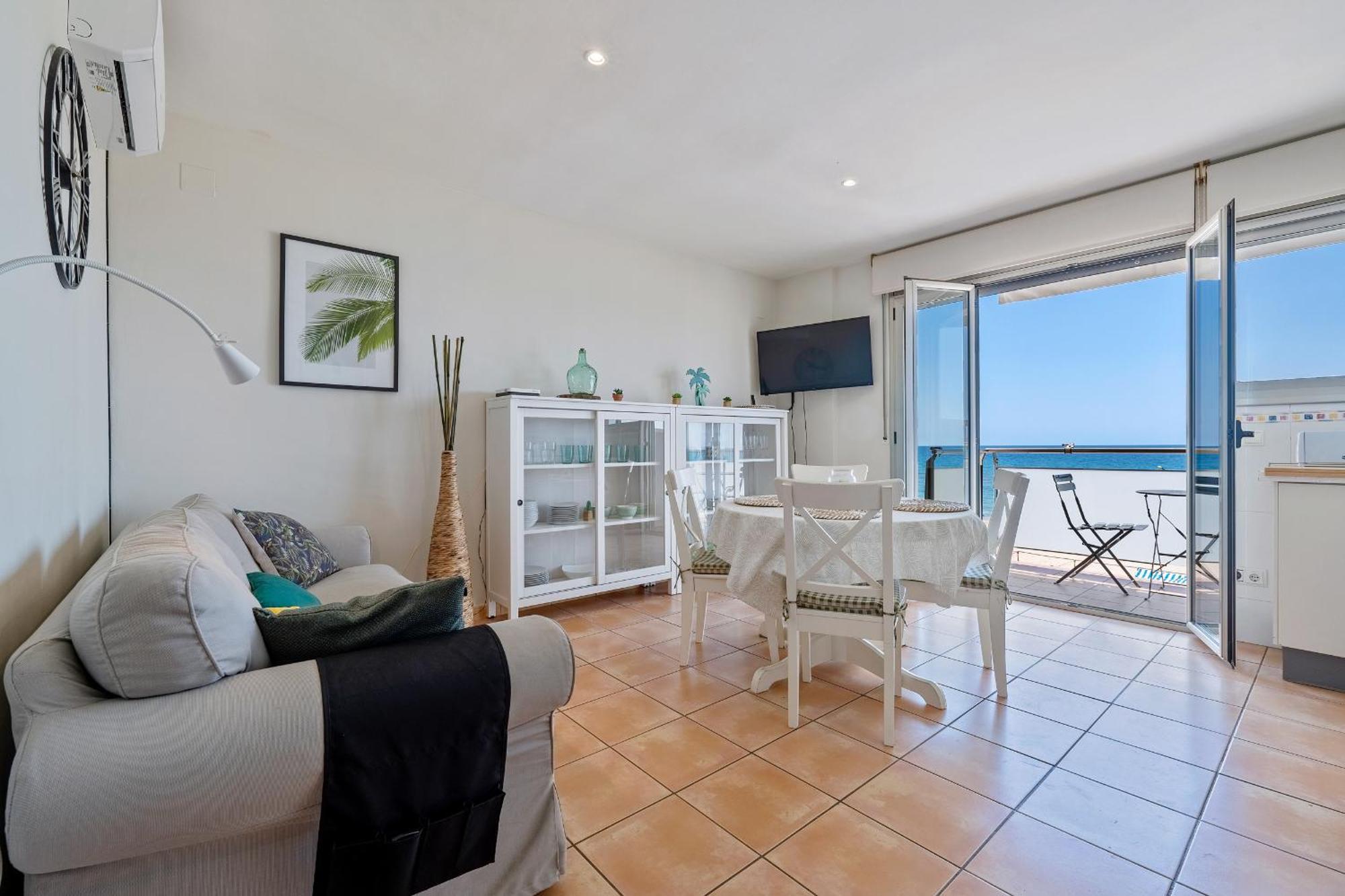 Hauzify I Apartament Colon 2B Torredembarra Bagian luar foto